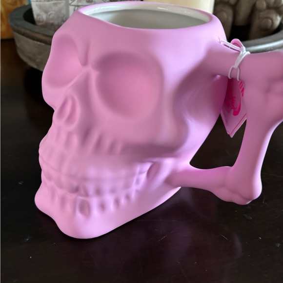 Sunday Mornings cermaics soft touch skeleton mug - Picture 3 of 5